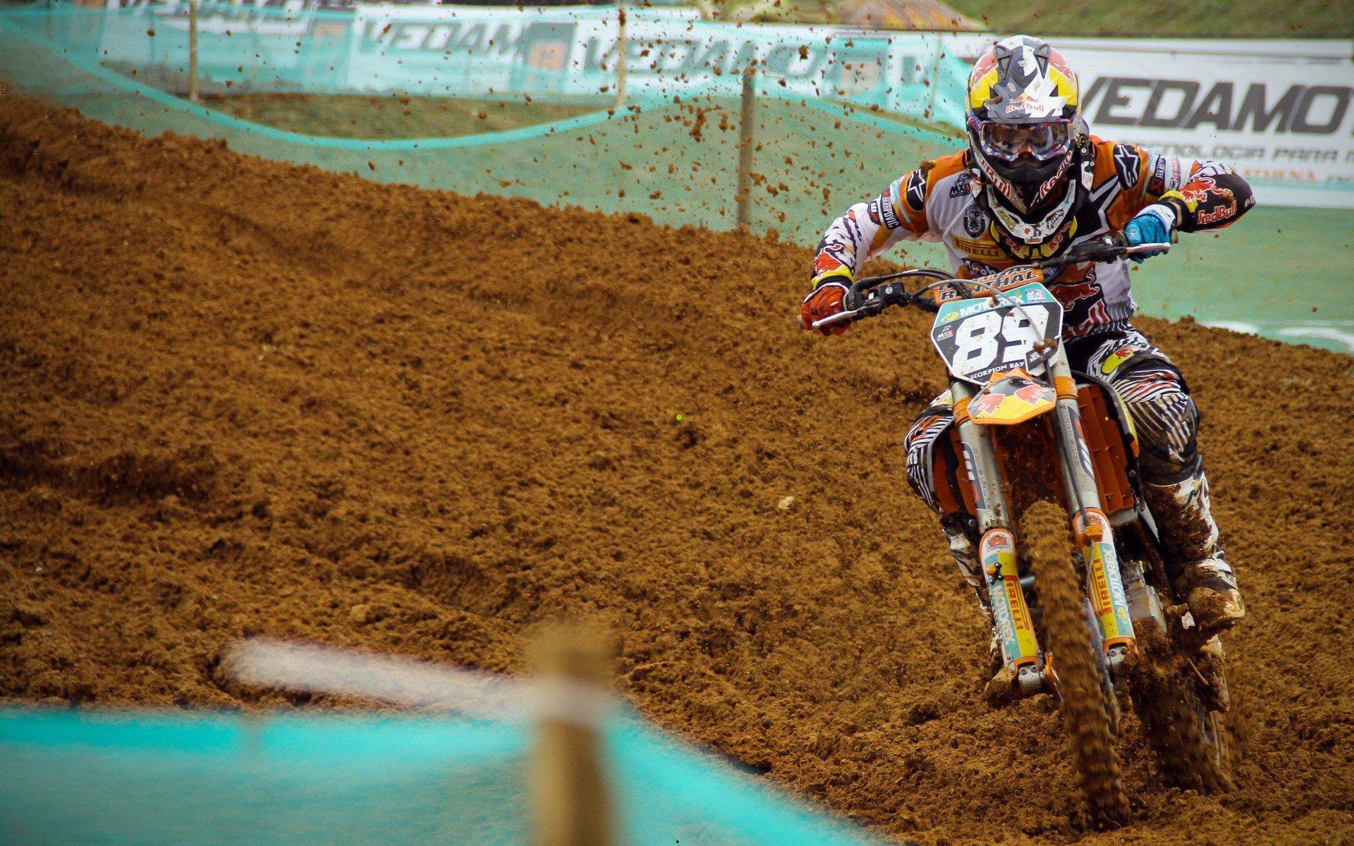 C罗皇家马德里生涯十场里程碑对决深度回顾